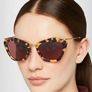 Miu Miu 10N Noir Cat Eye Tortoise Shell Sunglasses